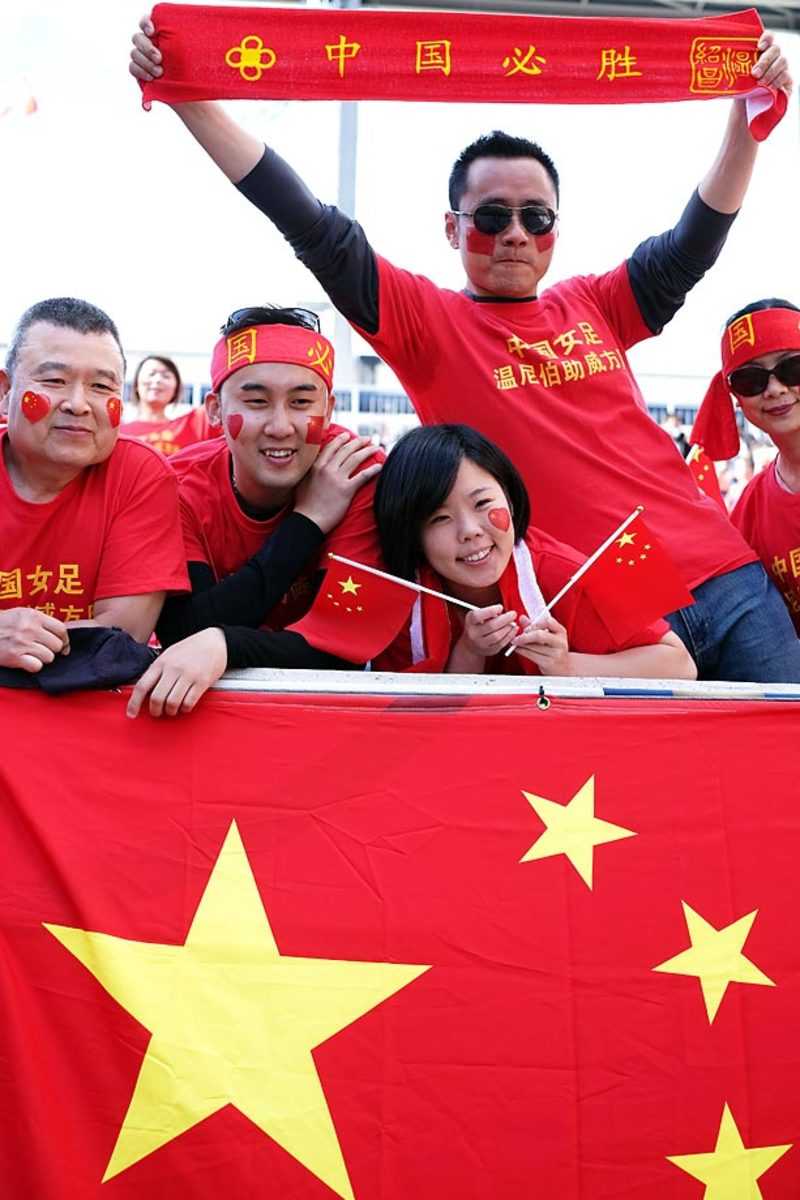 world-cup-fans-477259262_master.jpg